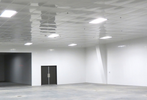 Bright White High Gloss Panels for New Food Process Room - Extrutech Plastics
